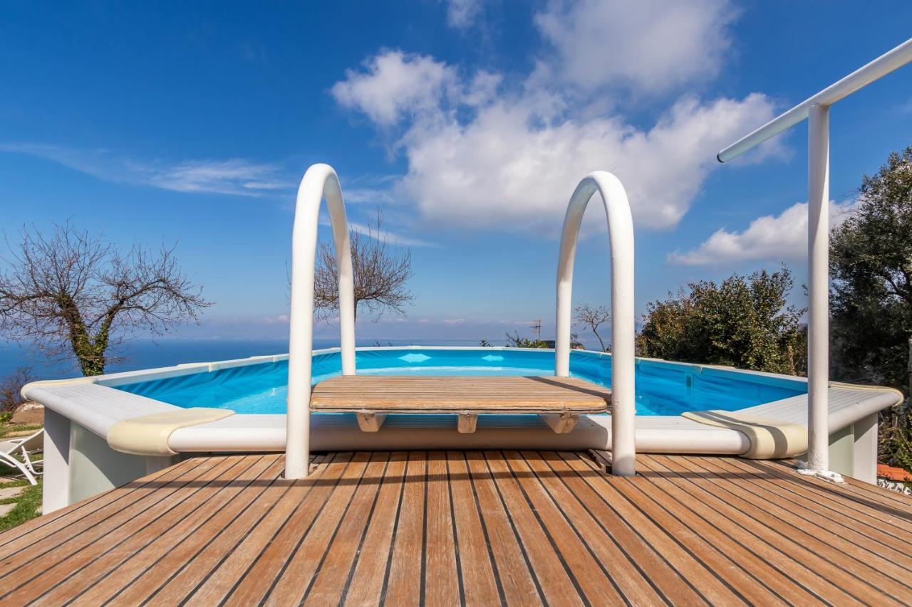 Villa Novanta Маса Лубрензе Екстериор снимка
